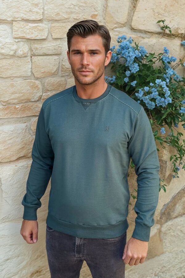 tamno zelena dukserica okrugli izrez štep tačkice regular fit pamuk dukserica sa suptilnim štepom